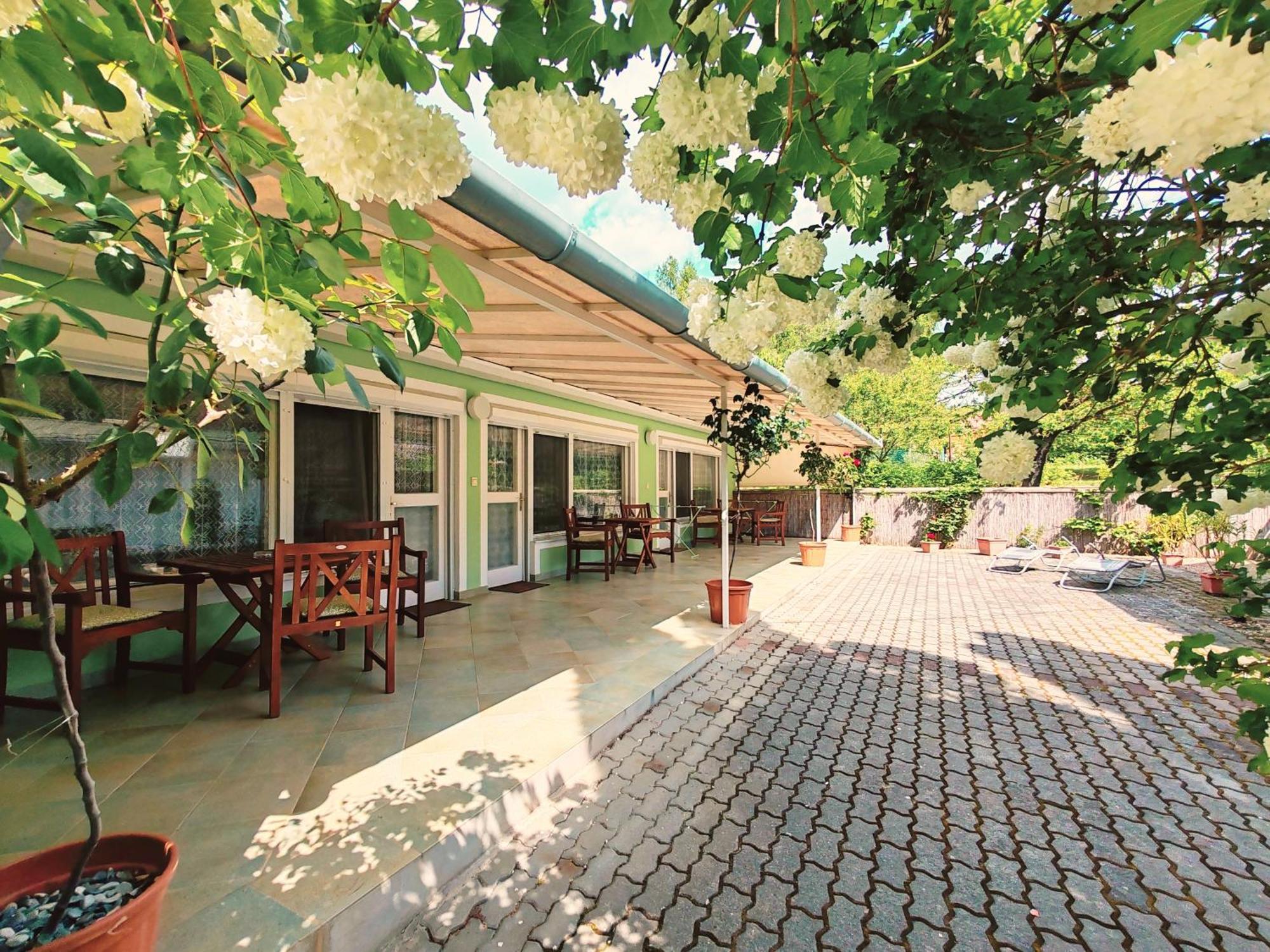 Elisoria Apartments Cserszegtomaj Luaran gambar