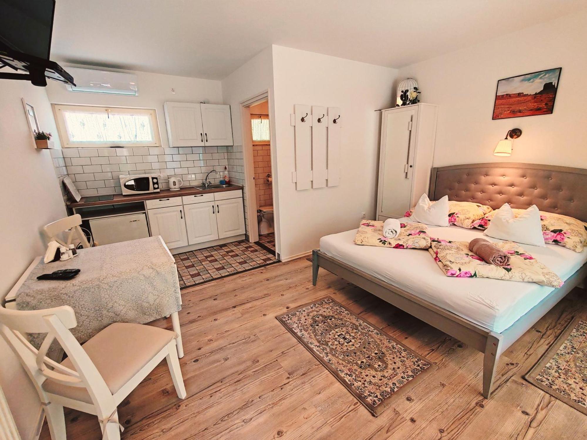 Elisoria Apartments Cserszegtomaj Luaran gambar