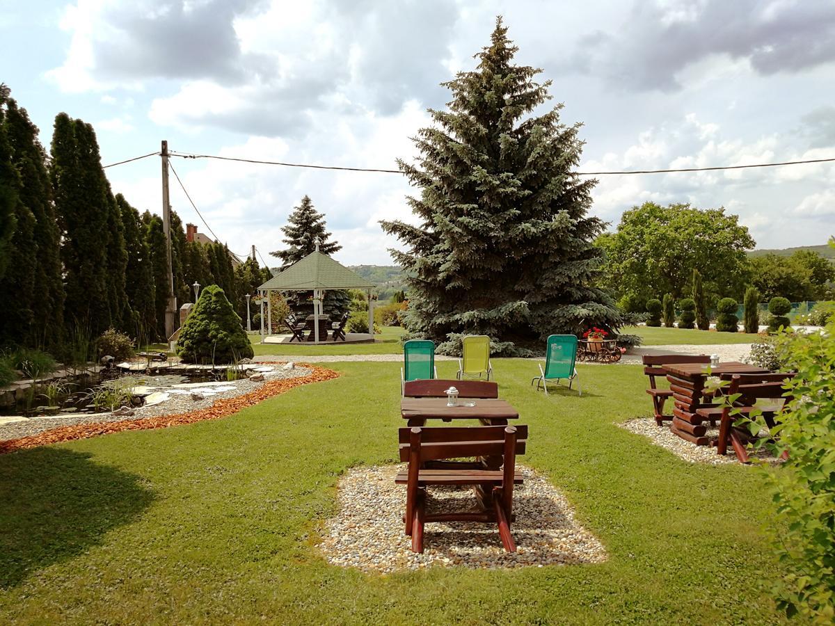 Elisoria Apartments Cserszegtomaj Luaran gambar
