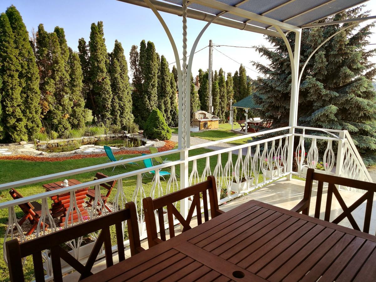 Elisoria Apartments Cserszegtomaj Luaran gambar